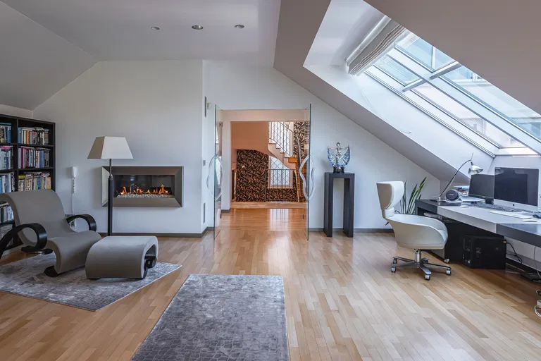 Hlboká cesta, Staré Mesto - Bratislava I | Sale, House, Six-bedroom (7+1), 855 m²