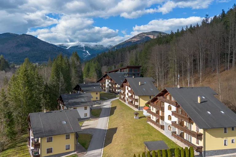 Bystra, Horná Lehota - Brezno | Sale, Apartment, Two-bedroom (3+kk), 75 m²