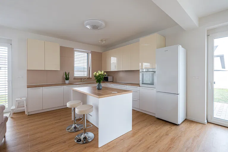 Súmračná, Rovinka - Senec | Sale, Apartment, Three-bedroom (4+kk), 133 m²