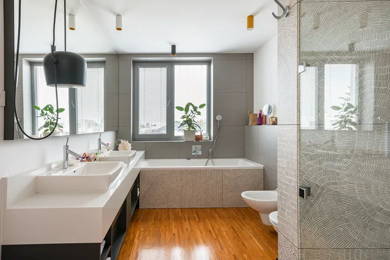 Jozefa Mikisitsa, Jarovce - Bratislava V | Predaj, Rodinný dom, 5-izbový, 399 m²