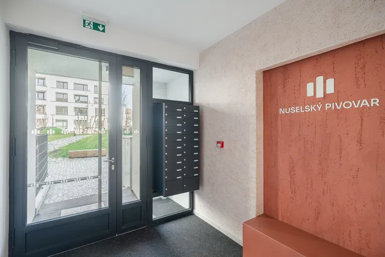 Mužíkova, Nusle - Prague 4 | Sale, Apartment, One-bedroom (2+kk), 45 m²