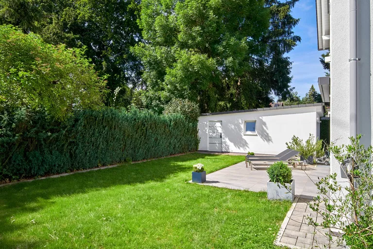Nemecko, Bavorsko - Mníchov | Predaj, Rodinný dom, 6-izbový, 243 m²