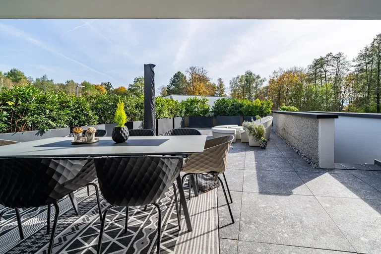 Nemecko, Bavorsko - Rosenheim | Predaj, Rodinný dom, 4-izbový, 334 m²