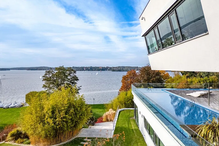 Nemecko, Braniborsko - Berlín | Predaj, Rodinný dom, 10-izbový, 2 524 m²