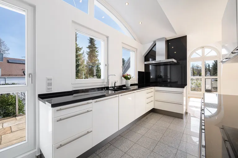 Germany, Bavaria - Munich | Sale, Apartment, Two-bedroom (3+1), 272 m²