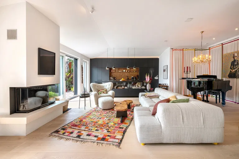 Germany, Bavaria - Munich | Sale, Apartment, Two-bedroom (3+kk), 207 m²