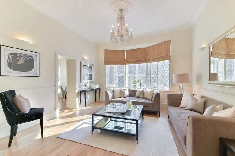 United Kingdom, London - Royal Borough of Kensington and Chelsea | Sale, Apartment, Three-bedroom (4+1), 156 m²
