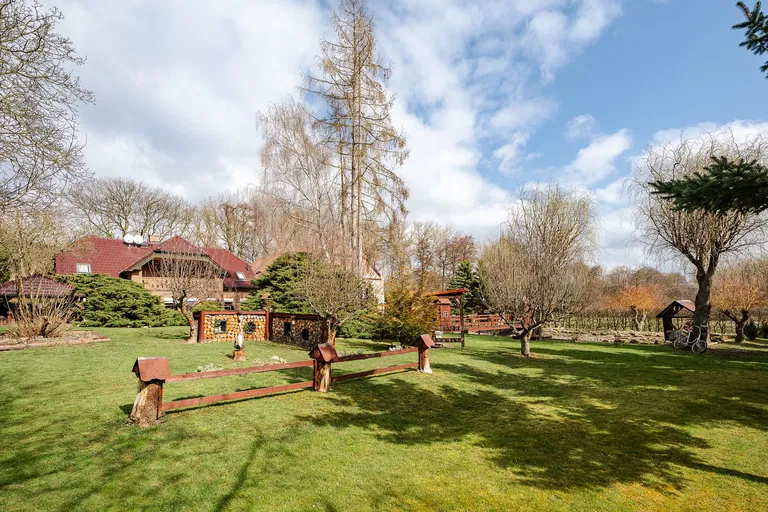 Milešov, Velemín - Litoměřice | Sale, House, Five-bedroom (6+kk), 256 m²
