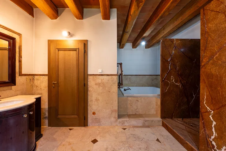Kameňolom, Devín - Bratislava IV | Sale, House, Four-bedroom (5+1), 506 m²