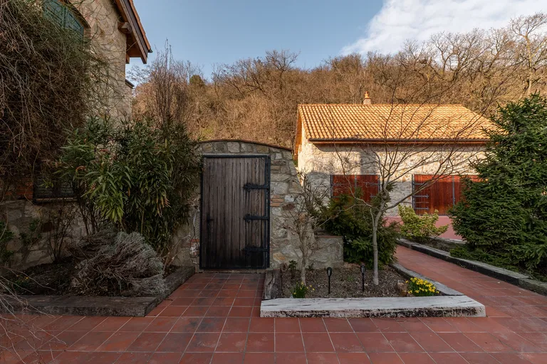 Kameňolom, Devín - Bratislava IV | Sale, House, Four-bedroom (5+1), 506 m²