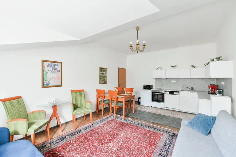 Vřídelní, Karlovy Vary - Karlovy Vary | Sale, Apartment, Two-bedroom (3+kk), 66 m²