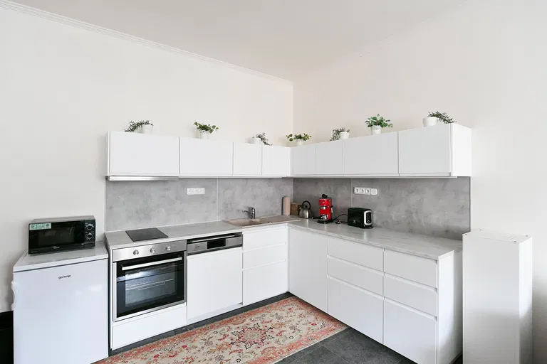 Vřídelní, Karlovy Vary - Karlovy Vary | Sale, Apartment, Two-bedroom (3+kk), 66 m²