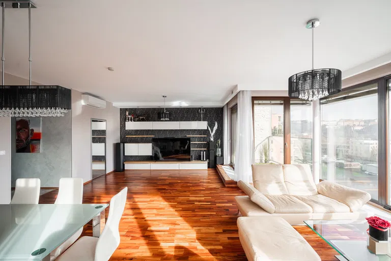 Jankovcova, Holešovice - Praha 7 | Predaj, Byt, 3-izbový, 155 m²
