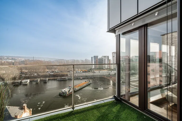 Jankovcova, Holešovice - Praha 7 | Predaj, Byt, 3-izbový, 155 m²