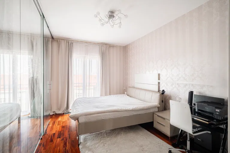 Jankovcova, Holešovice - Praha 7 | Predaj, Byt, 3-izbový, 155 m²