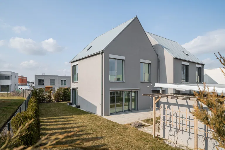 Pražská, Chýně - Praha-západ | Sale, House, Three-bedroom (4+kk), 103 m²