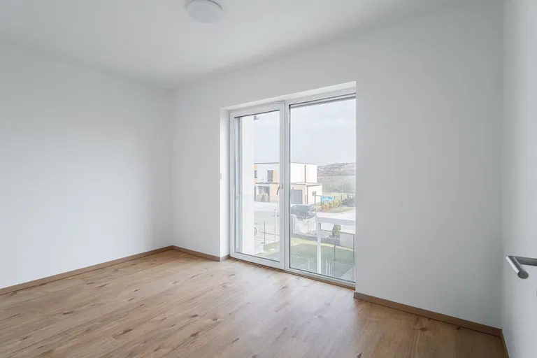 Pražská, Chýně - Praha-západ | Sale, House, Three-bedroom (4+kk), 103 m²