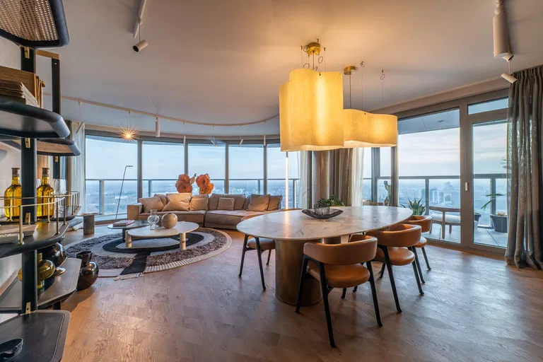 Pribinova, Staré Mesto - Bratislava I | Predaj, Byt, 3-izbový, 155 m²