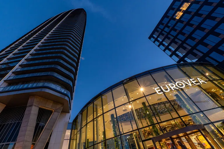 Pribinova, Staré Mesto - Bratislava I | Predaj, Byt, 3-izbový, 155 m²