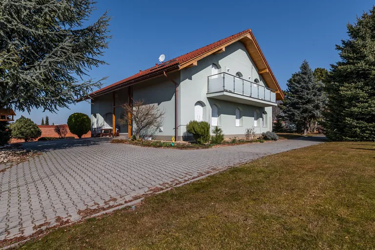 Pezinská, Senec - Senec | Sale, House, Five-bedroom (6+1), 386 m²