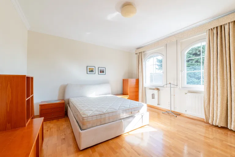 Pezinská, Senec - Senec | Sale, House, Five-bedroom (6+1), 386 m²
