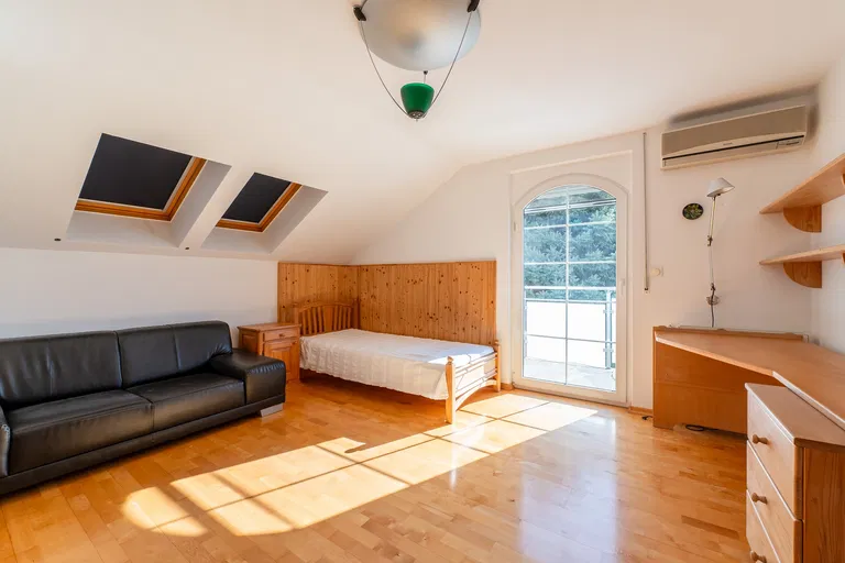 Pezinská, Senec - Senec | Sale, House, Five-bedroom (6+1), 386 m²