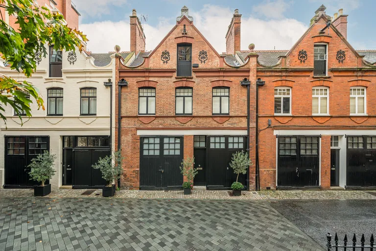 United Kingdom, London - City of Westminster | Sale, House, Three-bedroom (4+kk), 141 m²