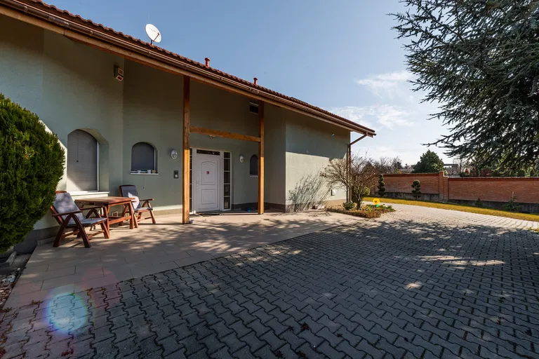 Pezinská, Senec - Senec | Sale, House, Five-bedroom (6+1), 386 m²