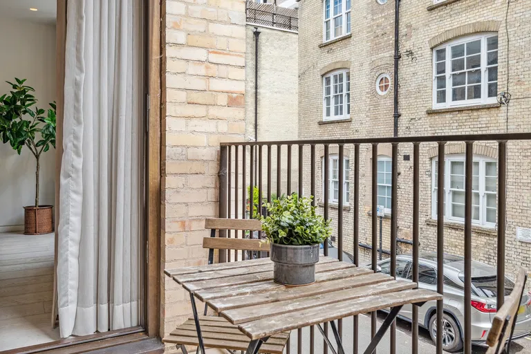 United Kingdom, London - City of Westminster | Sale, House, Four-bedroom (5+kk), 216 m²