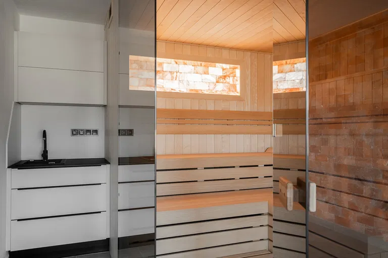 Chlum, Volary - Prachatice | Predaj, Obchodný priestor, 1-izbový, 43 m²
