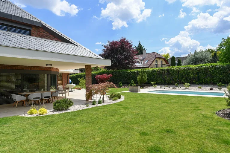 Františka Landovského, Průhonice - Praha-západ | Sale, House, Six-bedroom (7+kk), 570 m²