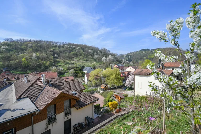 V Podbabě, Dejvice - Prague 6 | Sale, Apartment, Three-bedroom (4+kk), 102 m²
