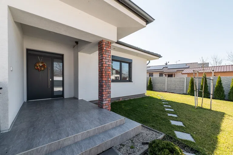 Povoda - Dunajská Streda | Sale, House, Four-bedroom (5+kk), 223 m²