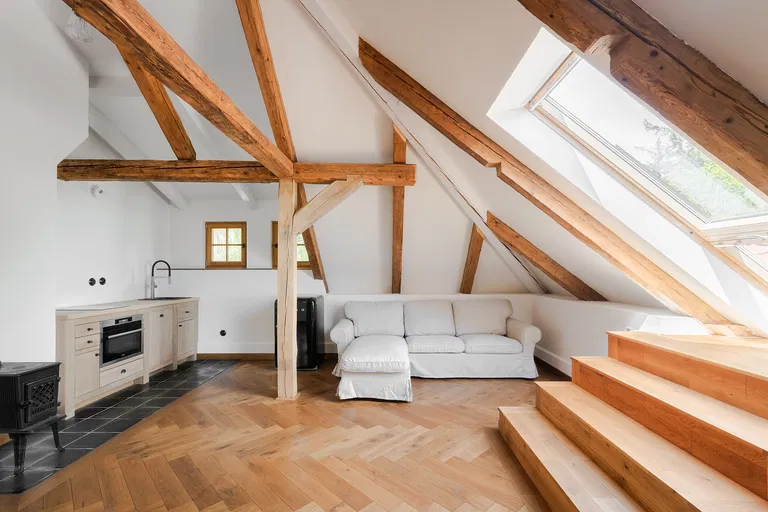Lipno nad Vltavou - Český Krumlov | Predaj, Rodinný dom, 14-izbový, 581 m²