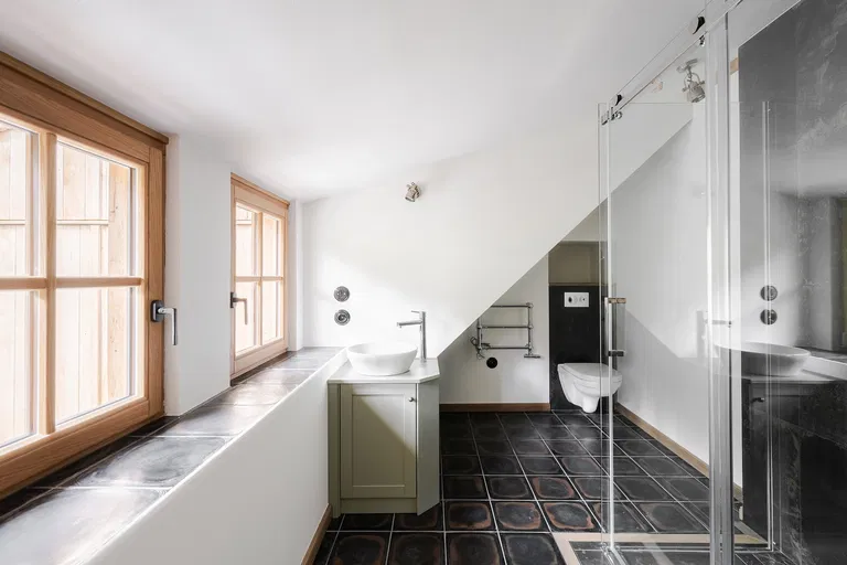 Lipno nad Vltavou - Český Krumlov | Predaj, Rodinný dom, 14-izbový, 581 m²