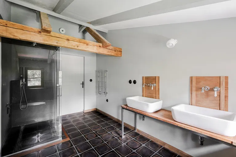 Lipno nad Vltavou - Český Krumlov | Predaj, Rodinný dom, 14-izbový, 581 m²