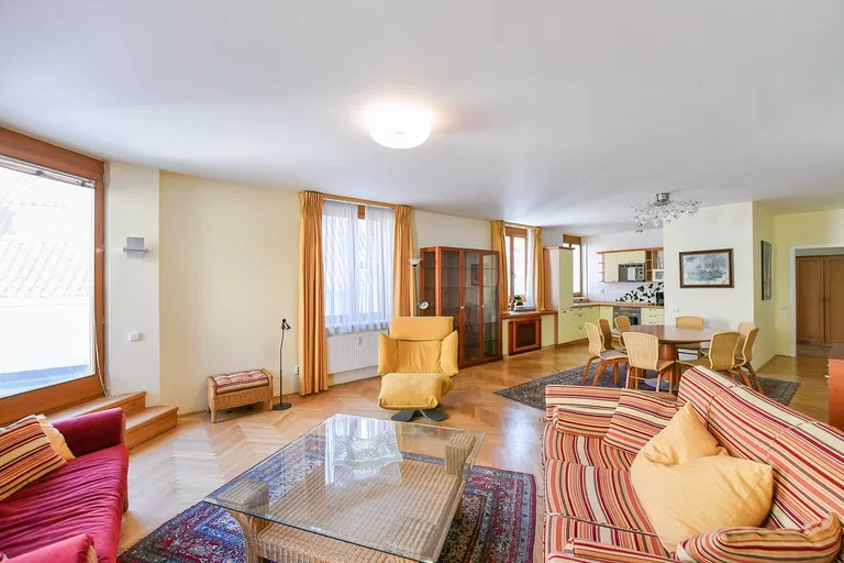 Vlašská, Malá Strana - Praha 1 | Predaj, Byt, 3-izbový, 118 m²