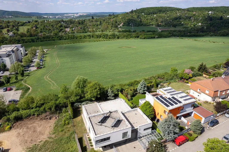 Azurová, Řečkovice - Brno-město | Predaj, Rodinný dom, 6-izbový, 756 m²
