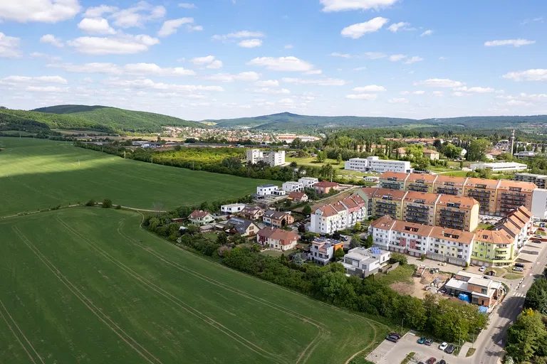 Azurová, Řečkovice - Brno-město | Predaj, Rodinný dom, 6-izbový, 756 m²