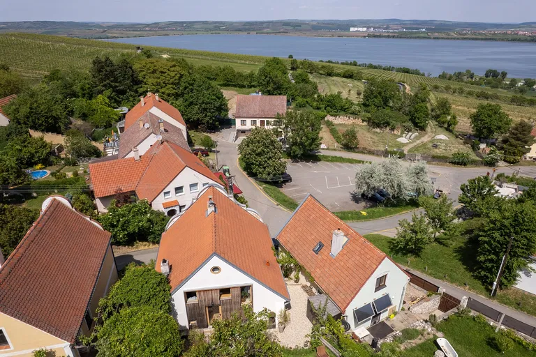Na Cimbuří, Pavlov - Břeclav | Sale, House, Three-bedroom (4+1), 242 m²