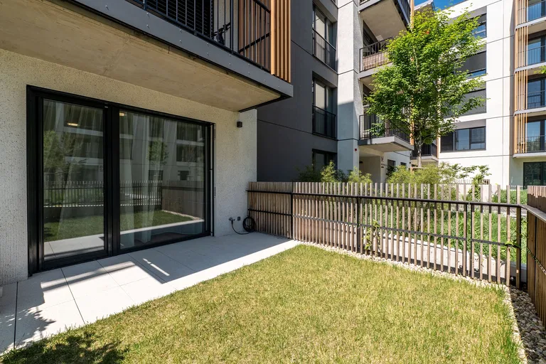 Pri Vojenskom Cintoríne, Petržalka - Bratislava V | Prenájom, Byt, 1-izbový, 33 m²