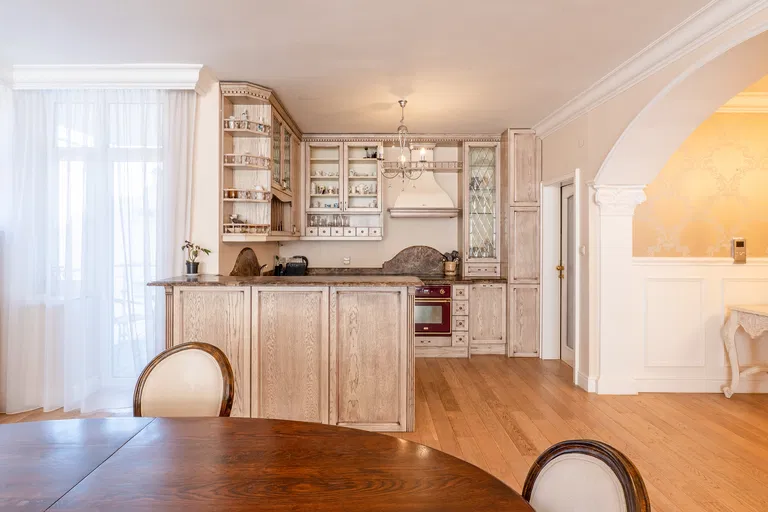Boženy Němcovej, Staré Mesto - Bratislava I | Rent, Apartment, Three-bedroom (4+kk), 179 m²
