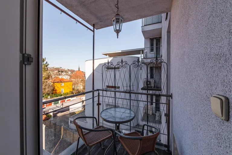 Boženy Němcovej, Staré Mesto - Bratislava I | Rent, Apartment, Three-bedroom (4+kk), 179 m²