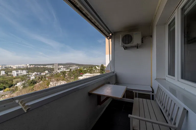 Bartókova, Staré Mesto - Bratislava I | Prenájom, Byt, 3-izbový, 93 m²