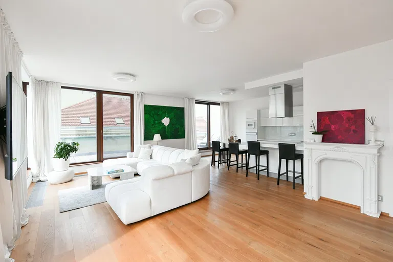 Příčná, Nové Město - Prague 1 | Sale, Apartment, Two-bedroom (3+kk), 160 m²