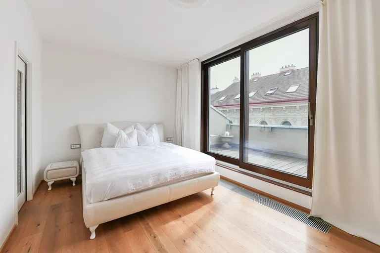 Příčná, Nové Město - Prague 1 | Sale, Apartment, Two-bedroom (3+kk), 160 m²