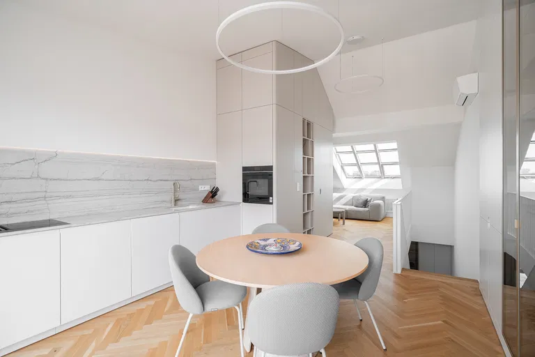 Bořivojova, Vinohrady - Prague 3 | Sale, Apartment, One-bedroom (2+1), 82 m²