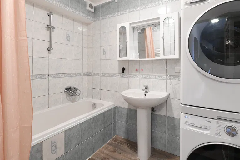  - Praha-západ | Predaj, Byt, 3-izbový, 74 m²