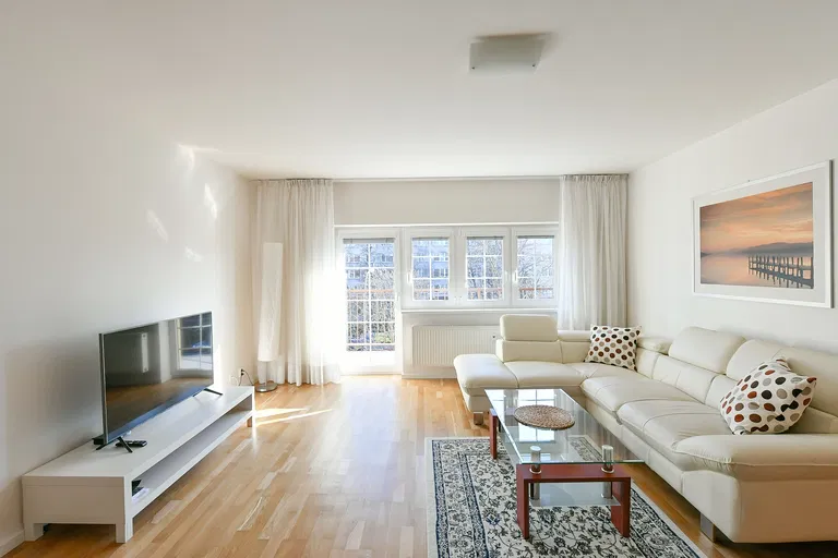 Jitravská, Střížkov - Prague 8 | Sale, Apartment, Three-bedroom (4+kk), 103 m²