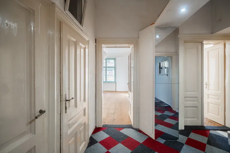 Šubertova, Vinohrady - Prague 2 | Sale, Apartment, Two-bedroom (3+1), 107 m²
